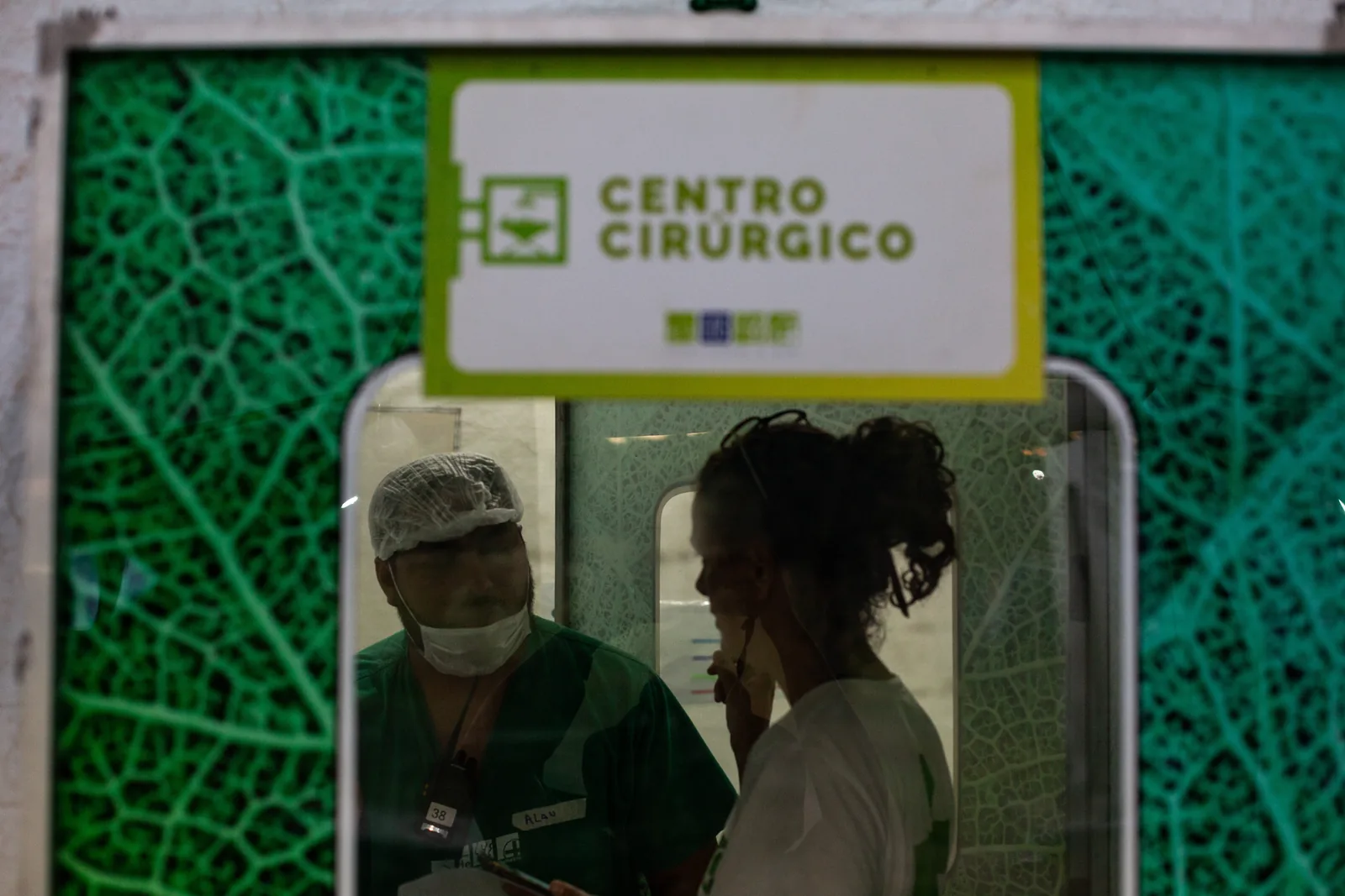 Entrada do Centro Cirúrgico Móvel durante a 58ª Expedição